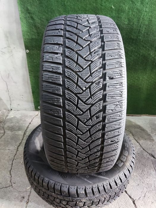 1бр зимна гума 245/45/17 Dunlop Winter Sport 5
7mm
dot21
Без лепенки и