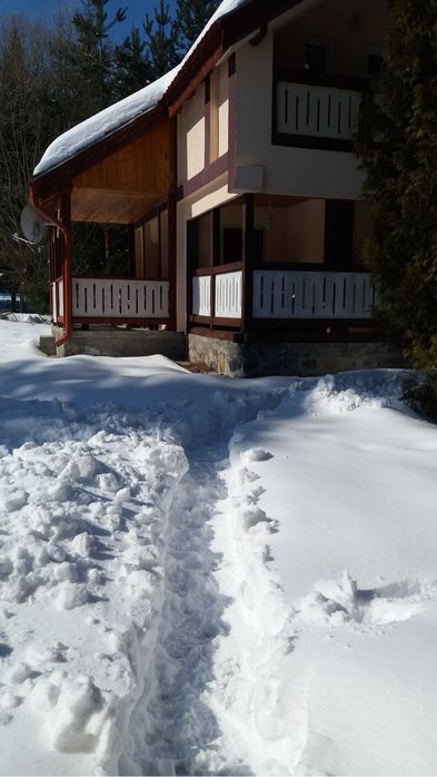 Cabana la Toplița, la 700 m de baza pârtiei de ski