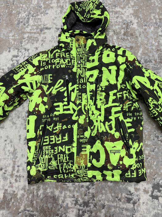 Продам  зимнюю куртку