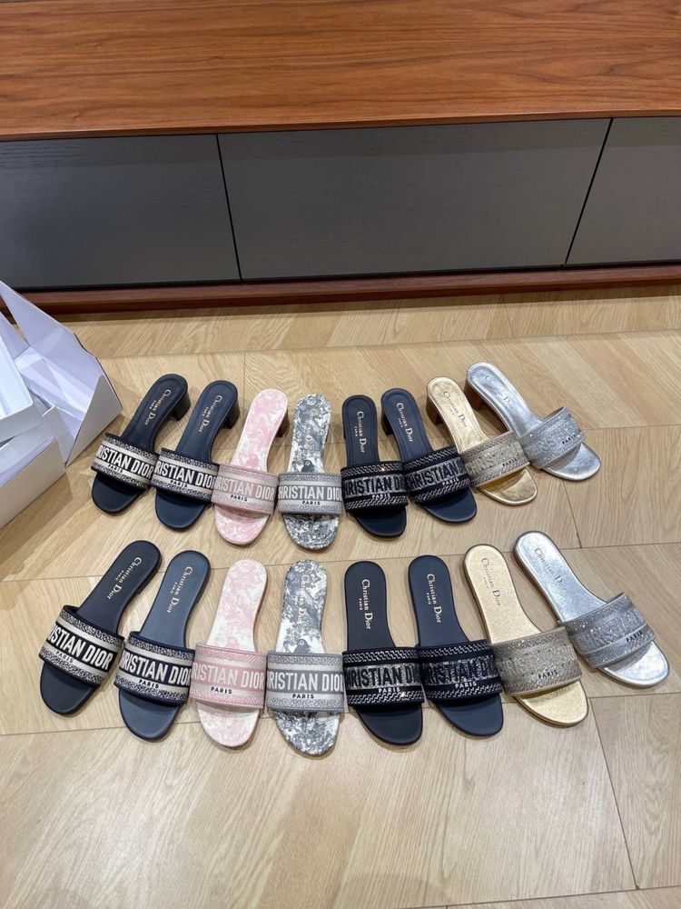 Papuci Christian Dior