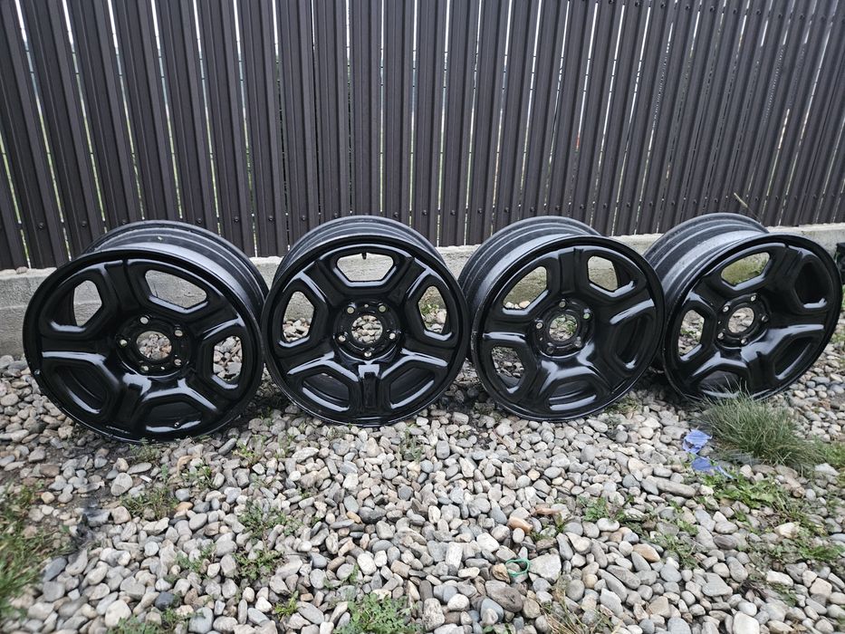 Jante duster r 16