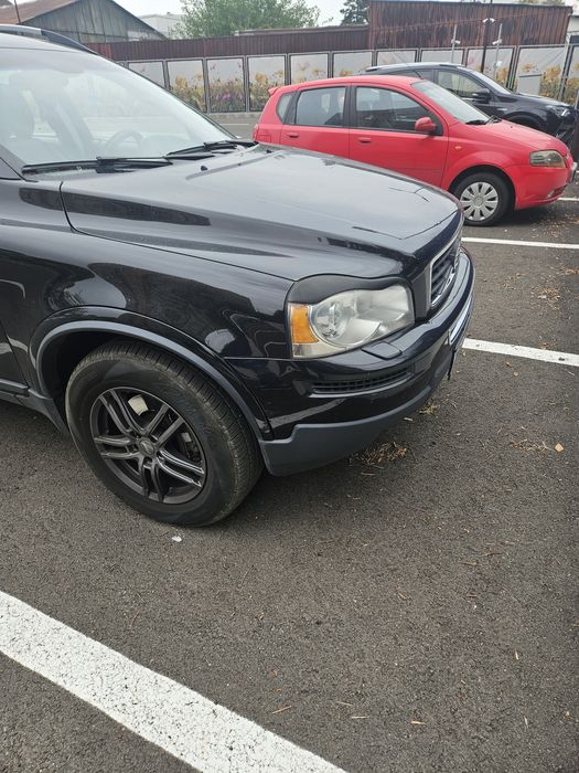 Vând Volvo XC90 2011 2.4 D5 7 locroti vara si iarnanoi/schimb auto mic