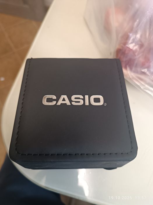Продам Часы Casio