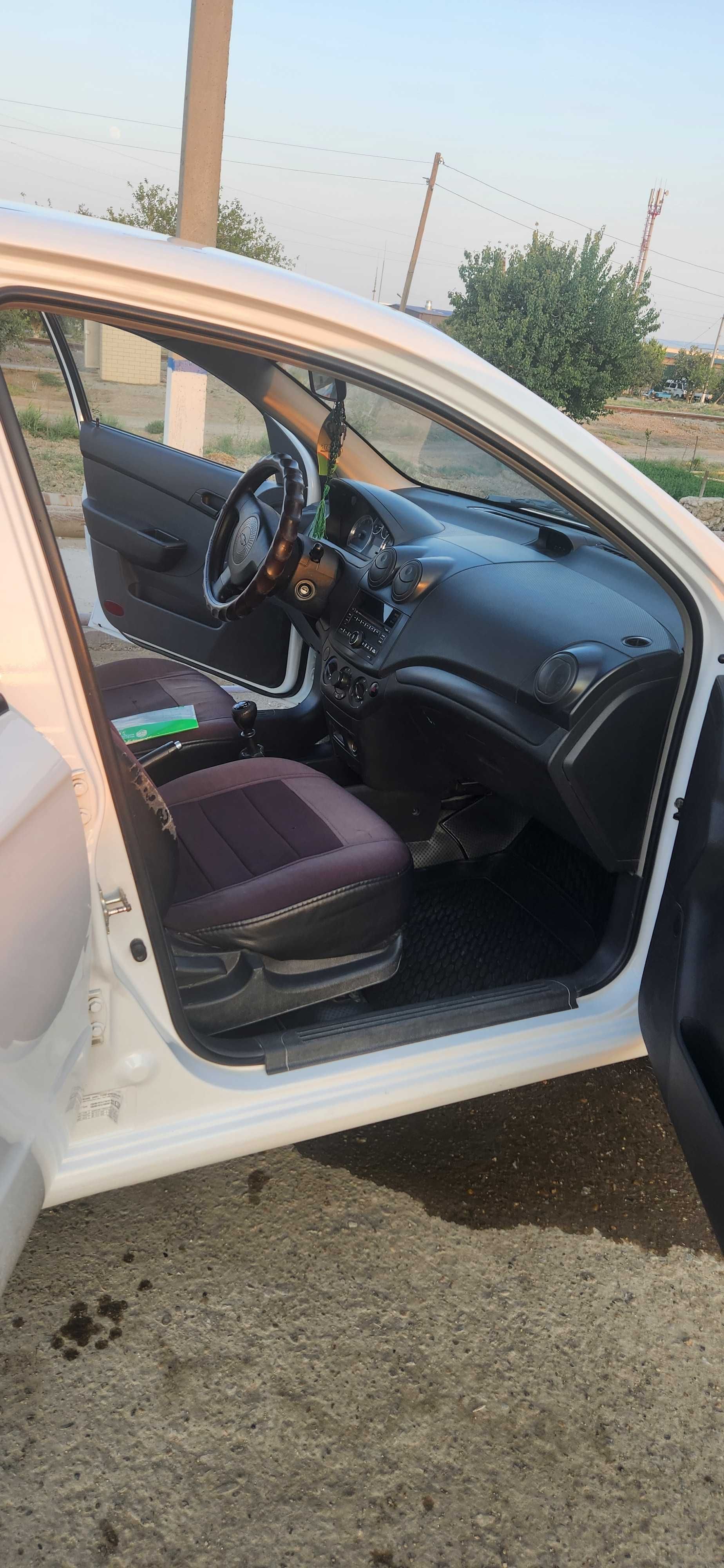 Chevrolet Nexia 2016 . 1 pozitsiya
