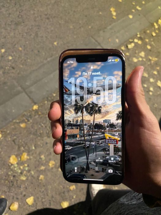 Продается 12 про.