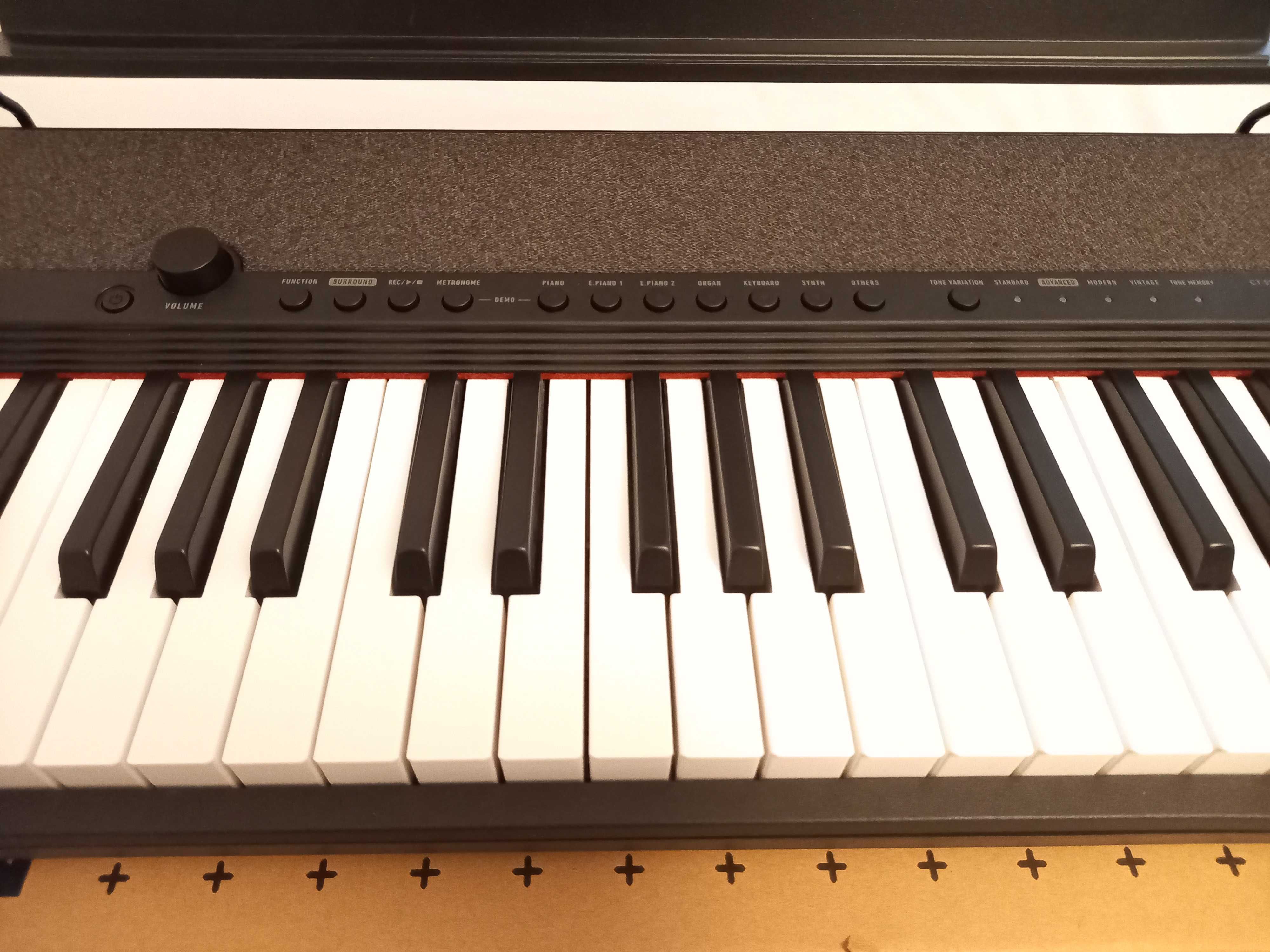 Pian digital Casiotone CT-S1 BK folosit de cateva ori - ca nou