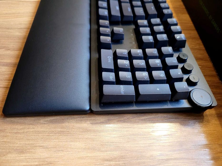 Tastatura Gaming Mecanica RAZER Huntsman V2, Red Optical Switch, negru