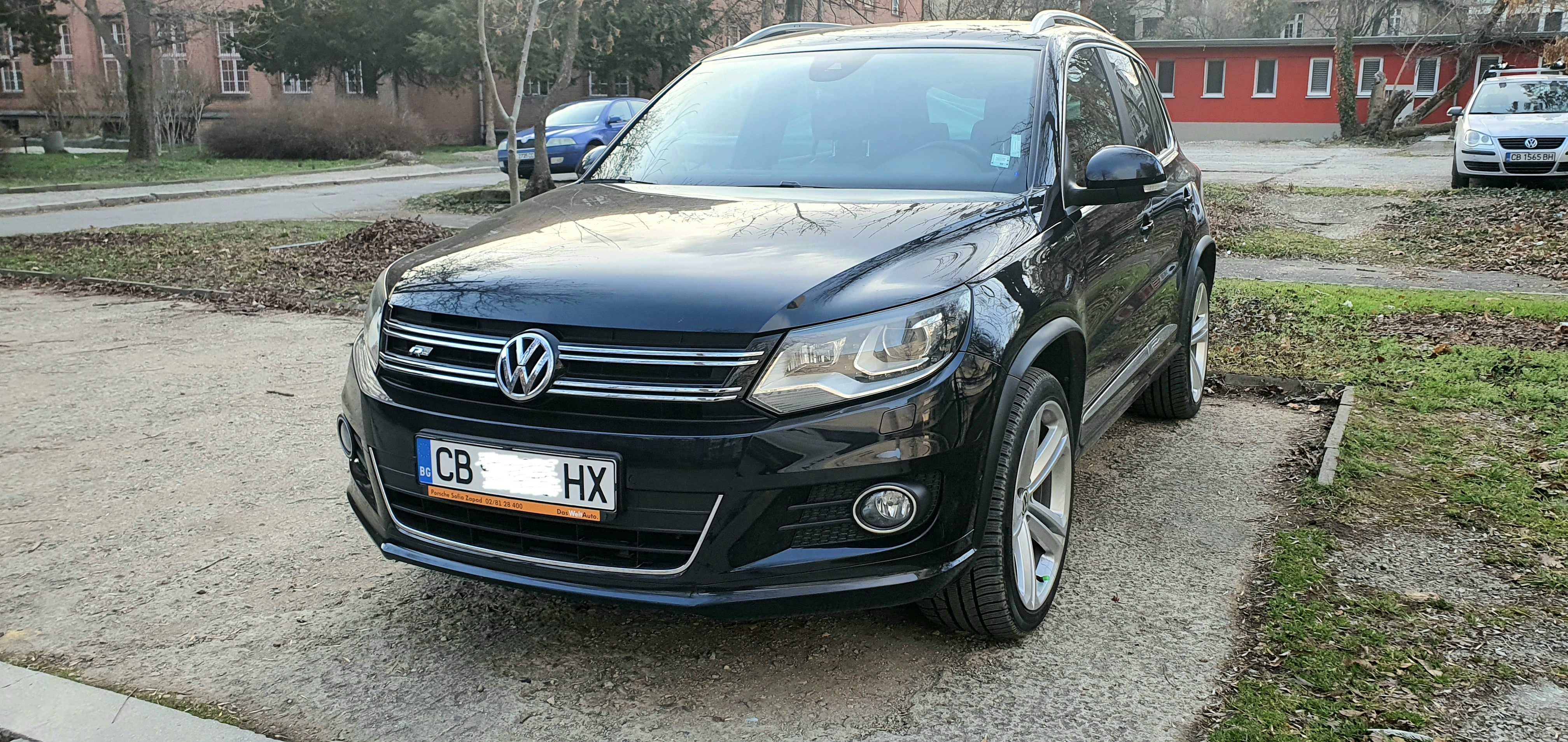 VW Tiguan R Line LOUNGE 2.0TDI. 184кс. DSG7-ст.4x4 /19”/Leather.