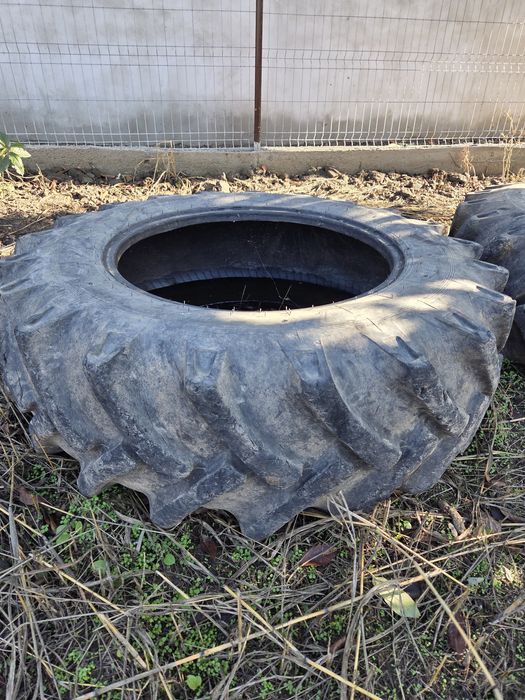 Anvelope tractor 16.9-30