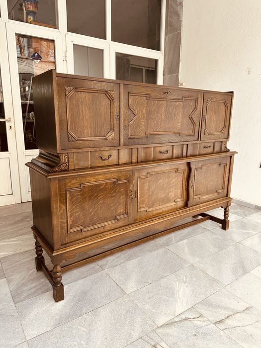 Масивен датски бюфет – необарок/неоренесанс, масивен дъб