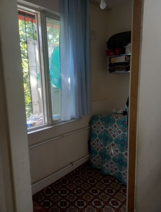 1/4/4чиланзар 2 продаётся квартира