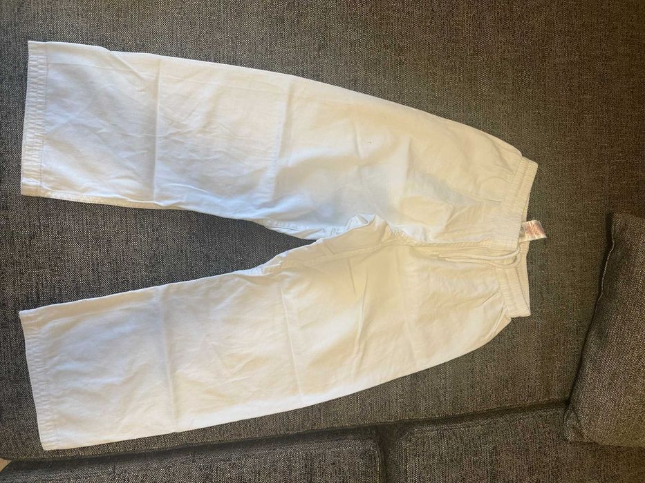 Детско кимоно за таекуондо/карате/айкидо размер 130 см. Декатлон