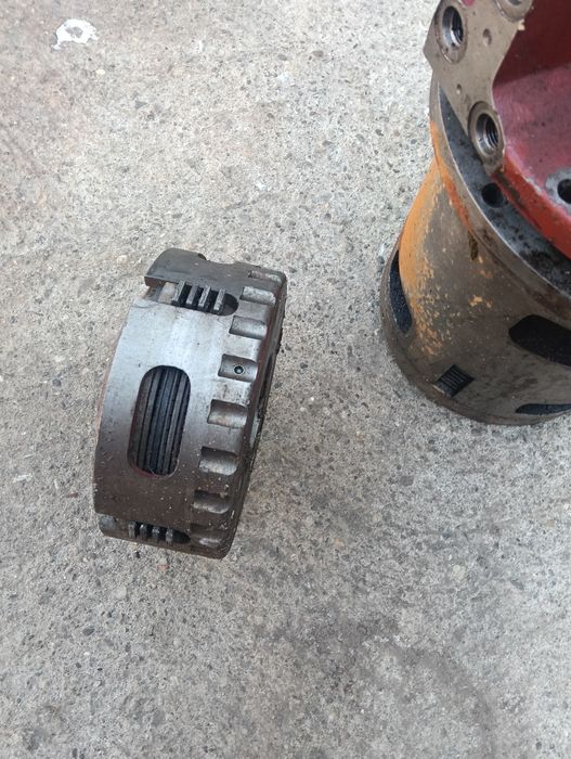 Vând Geno fix pentru tractor claas 446 RX