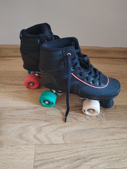 Patine cu rotile