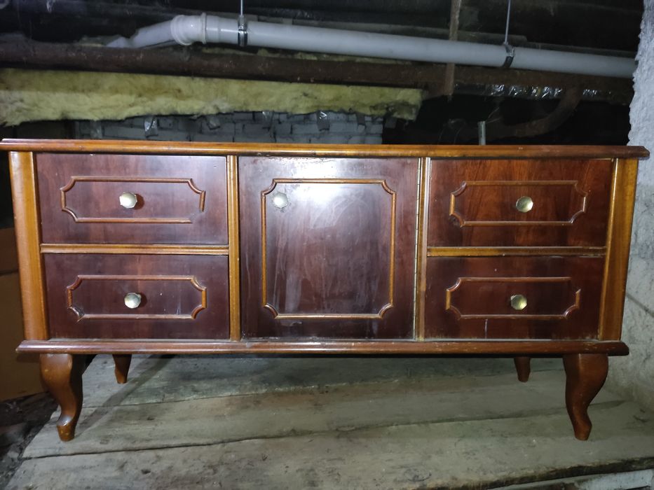 Тумба-консоль Румыния