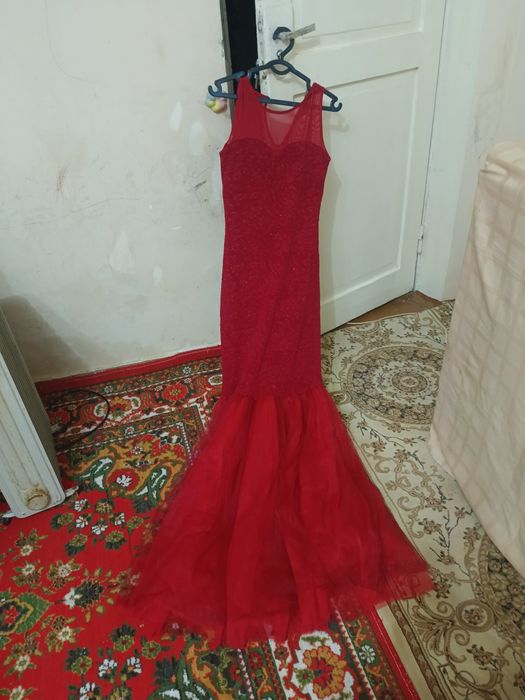 Вечернее платье как новая фасон русалка