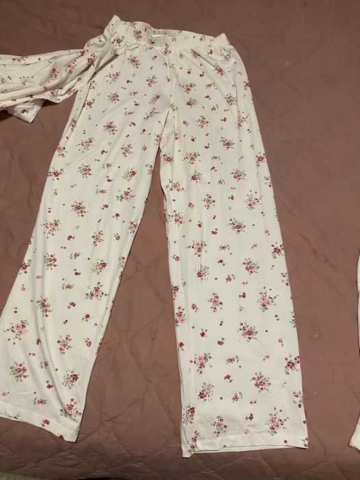 Дамска пижама RESERVED М чисто  нова с халат