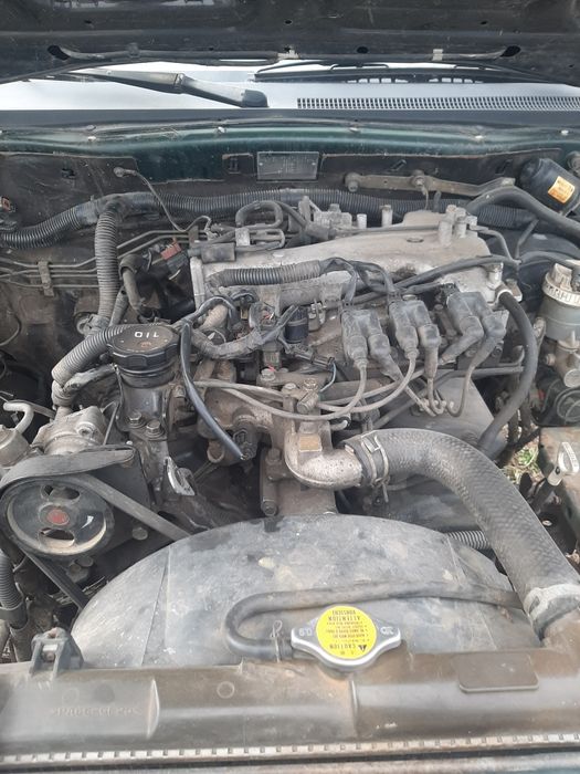 piese motor 3.0 pajero   desfac pajero L200  2.5 2.8 3.0piese