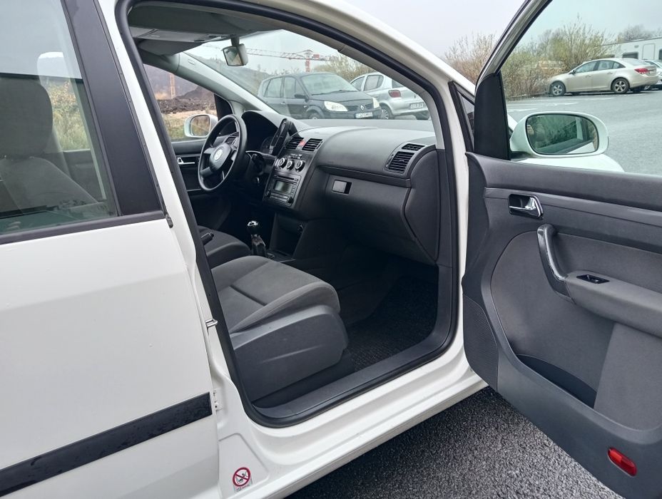 Touran 1.9 tdi 105 cp 6 trepte