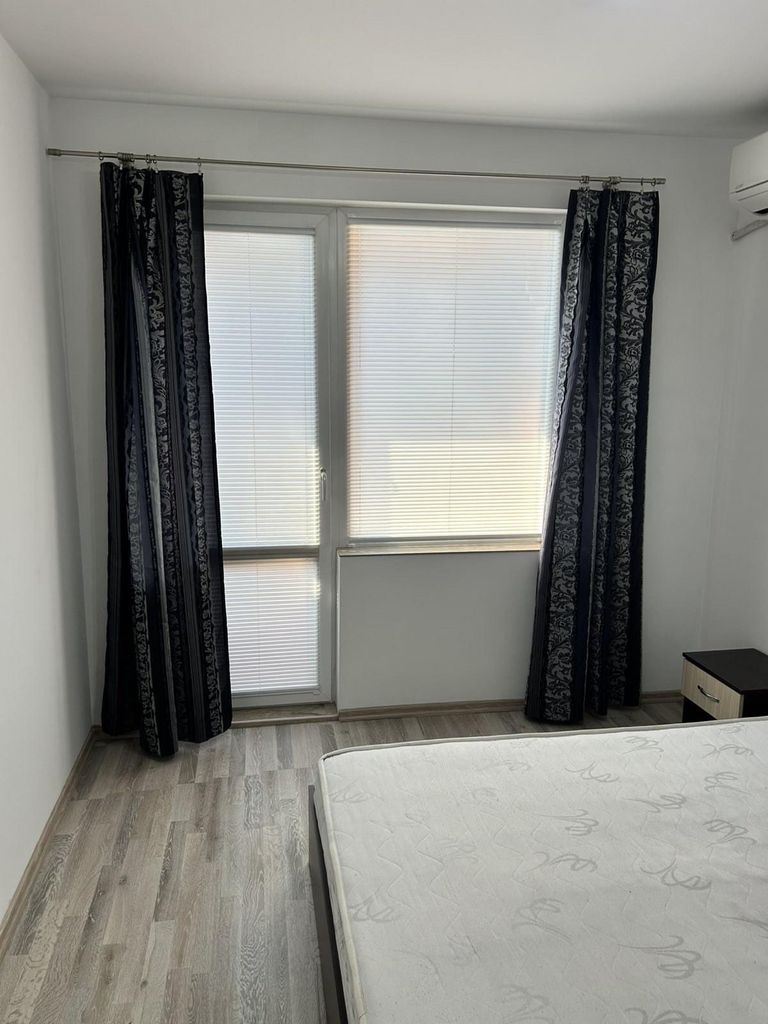 Дава се под наем Тристаен апартамент в Пловдив, Каменица 1 - 82 кв.м за 484.5 € - Снимка #1