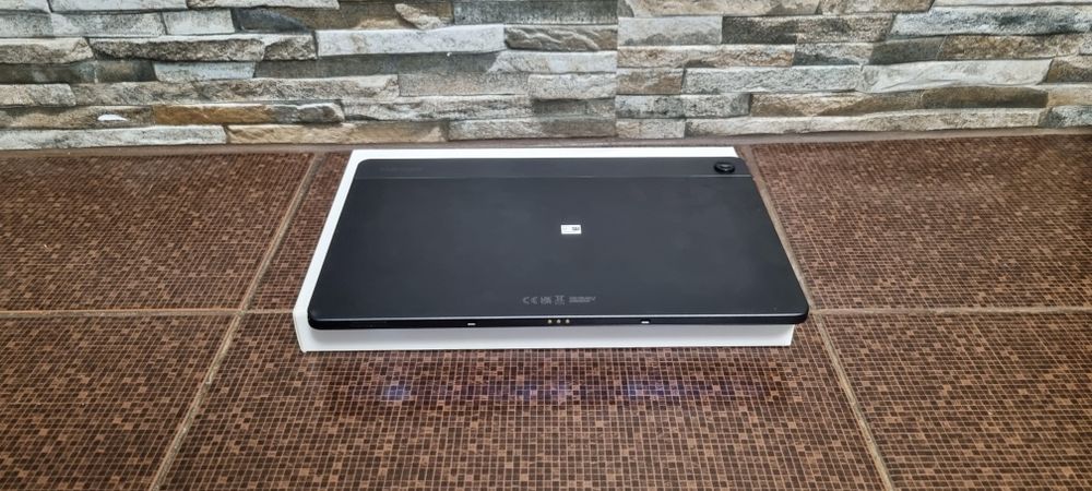Vând tableta samsung galaxy tab a9 plus
