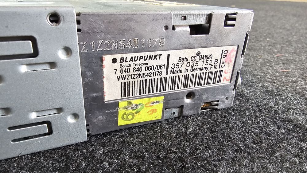 Casetofon original Blaupunkt Volkswagen Beta III

Stare buna de functi