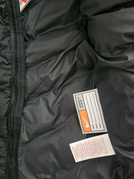 Оригинално ново детско яке Nike