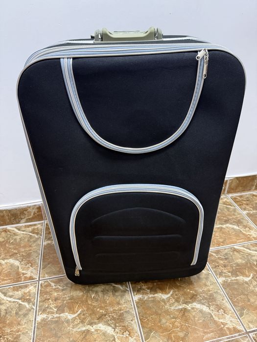 Troler mare in stare foarte buna