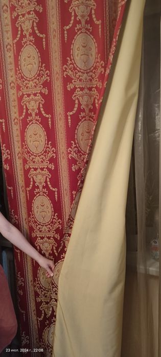 Продам занавески плотные