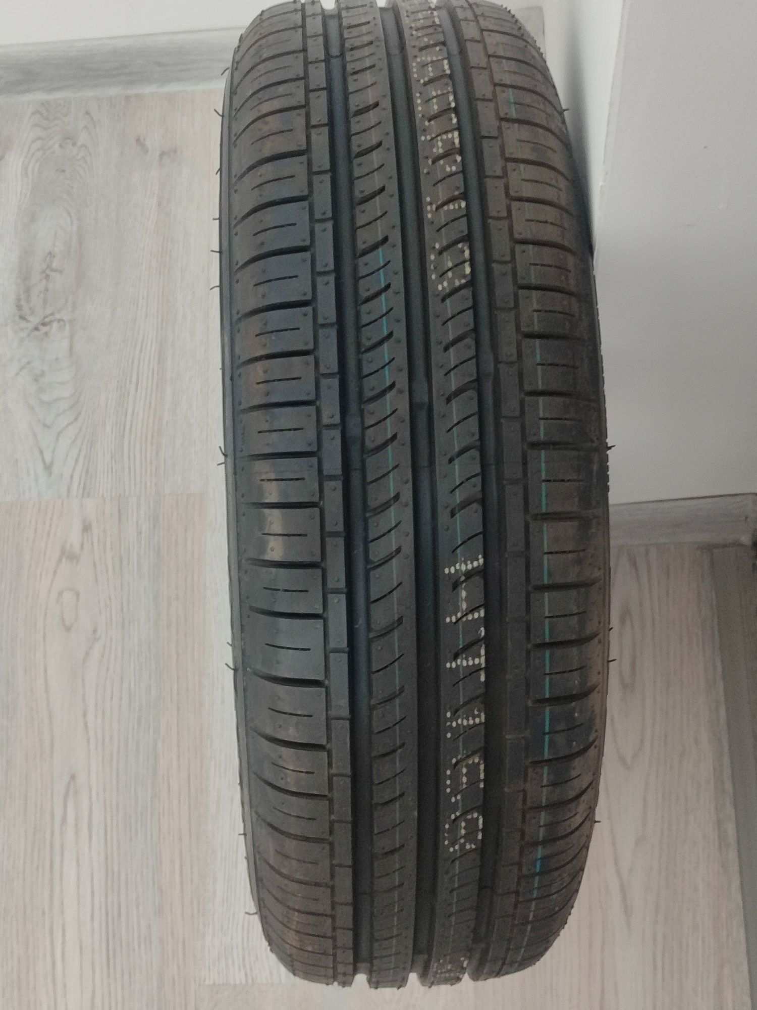 Matiz zapaska sotilati xolati Yangi , запасные балон состояние новый