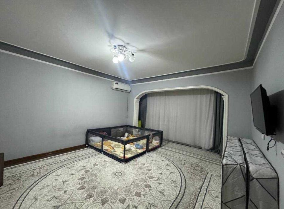 Юнусабад 7 4-комнатная квартира 80м2 , ориентир Альфраганус