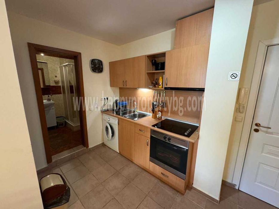 Продава се Двустаен апартамент в к.к. Слънчев бряг - 61 кв.м за 1066 €/кв.м - Снимка #3