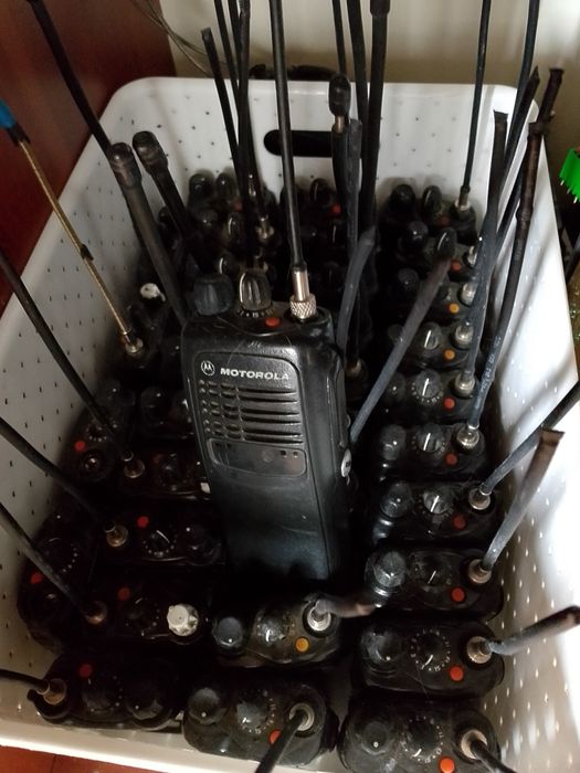 Продам рации  GP640