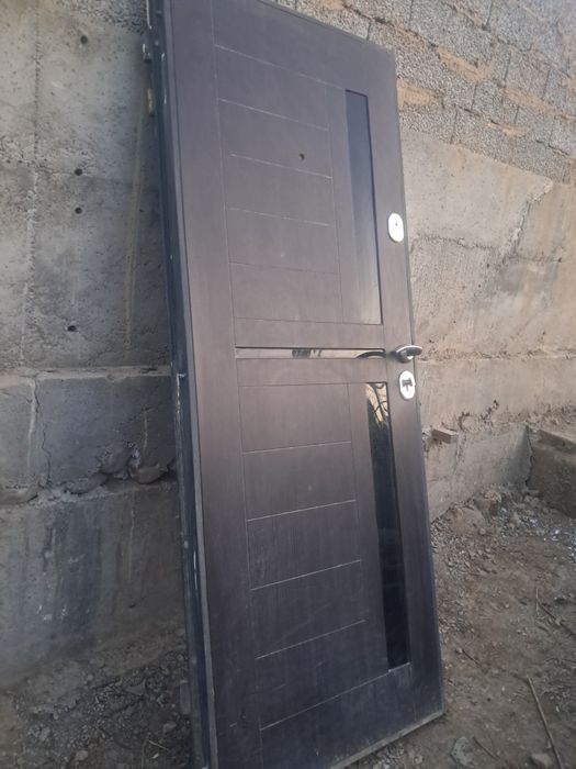 Assalomu alekum juda chiroyli mustahkam eshik