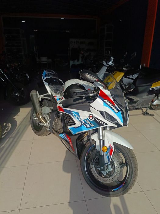 Bmw s1000rr replica