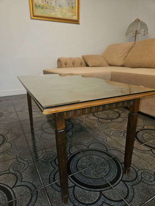 Masuta cafea din lemn furniruit