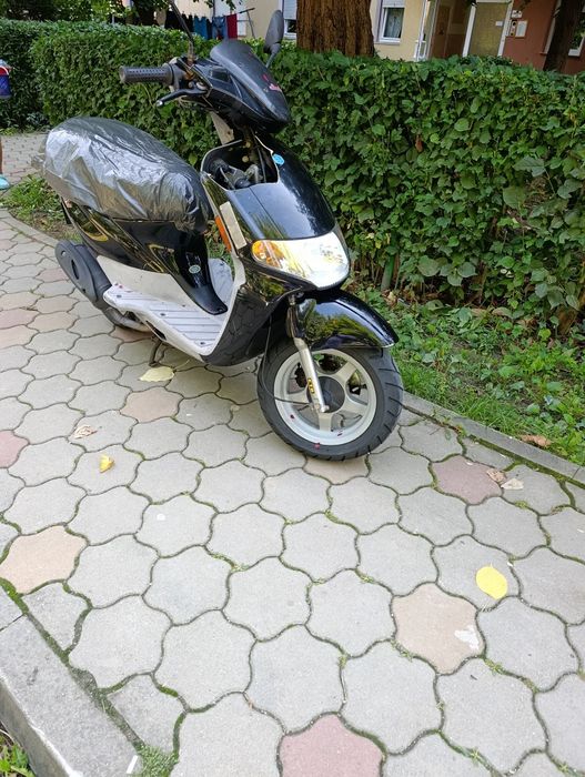 Vând Piaggio Dicsis