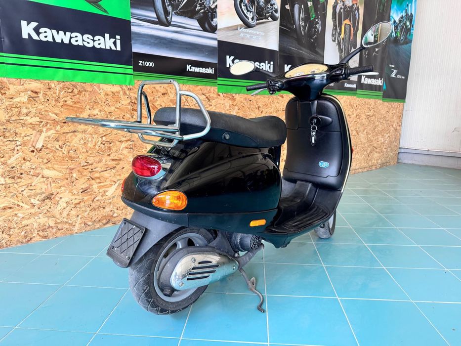 Vespa 50et2 din 2002