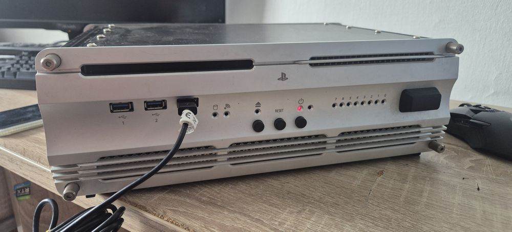 Sony Playstation 4 PS4 Development Dev Kit