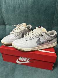 Кроссовки Nike Dunk Low