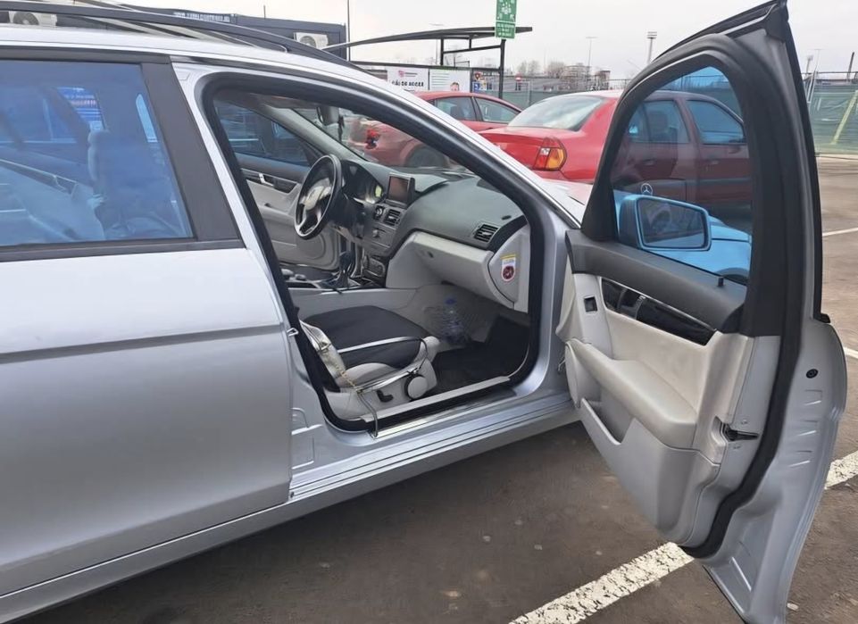 Mercedes C-Class S204 C200CDI