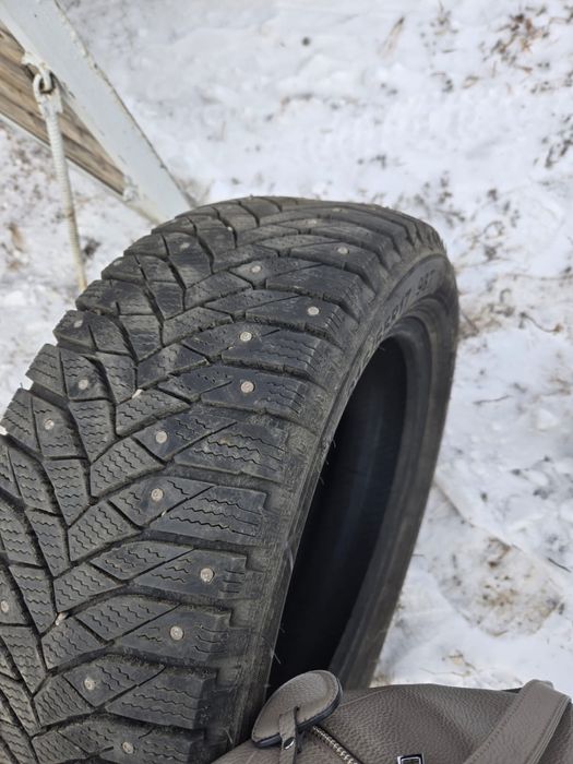 Продам 2 зимних балона на 17