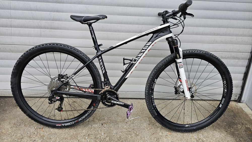 Карбонов Canyon 29"