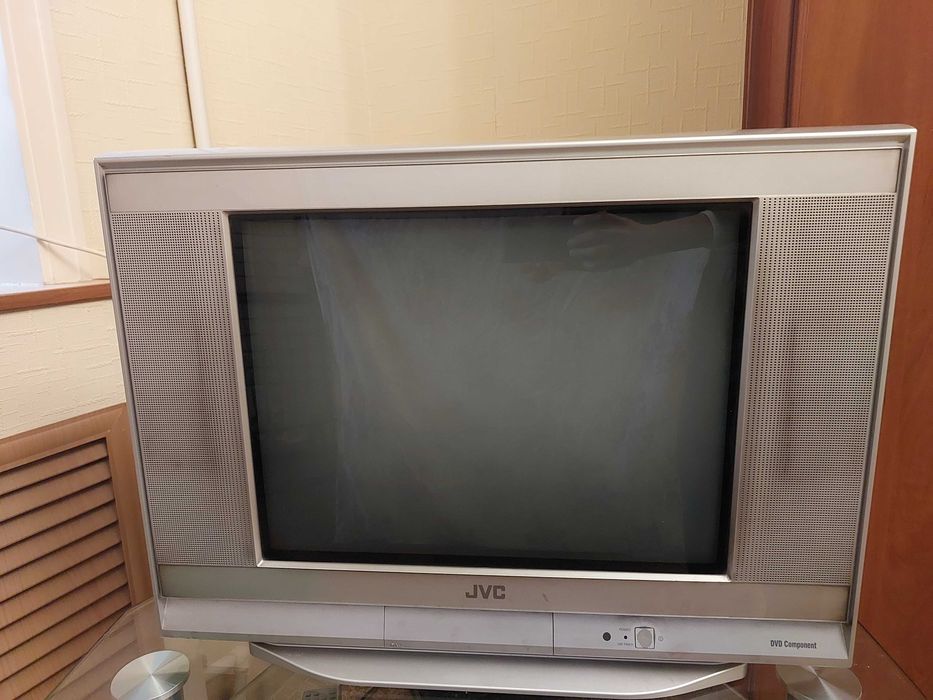 Телевизор JVC в хорошем состоянии
