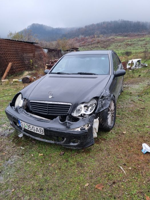 Mercedes c class c200 2.2 cdi