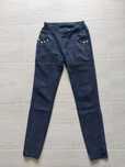 Pantaloni dama, mărimea M – Stil skinny, cu detalii metalice