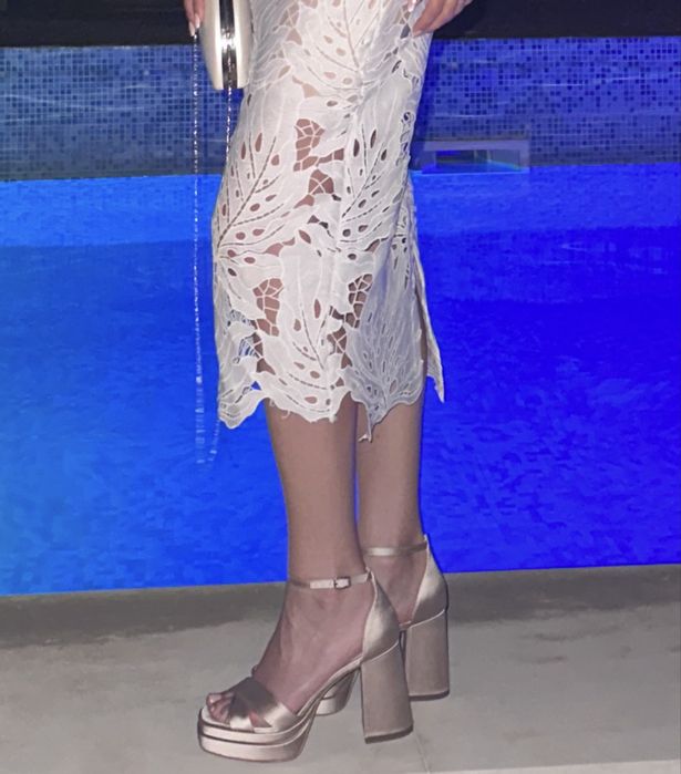 Дамски официални сандали