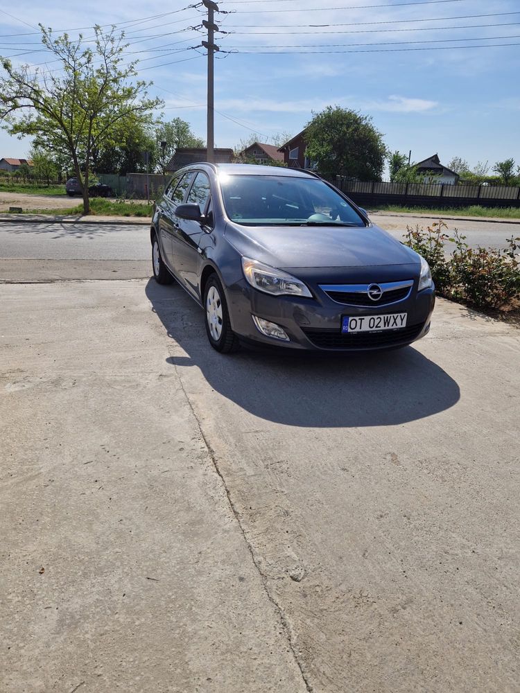 Opel Astra J 1,7 cdti 125 cai Proprietar