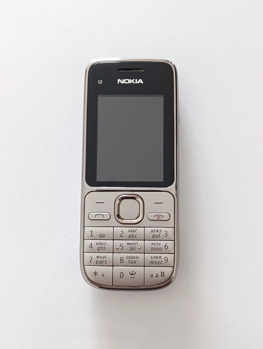 Nokia C2-01 със зарядно