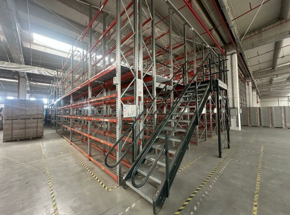 Rafturi metalice industriale